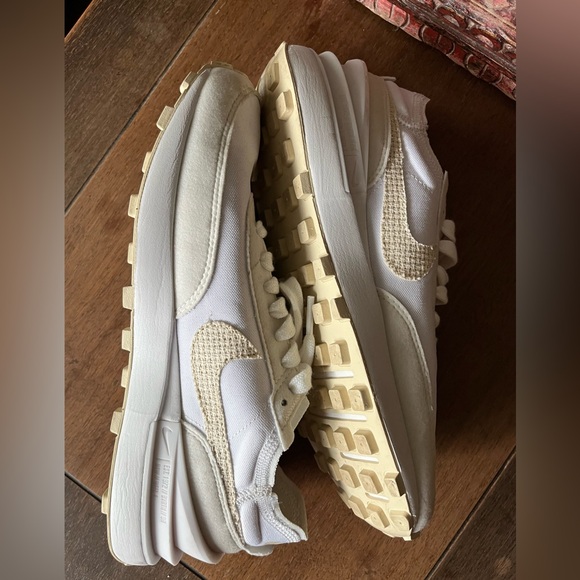 EUC Nike Waffle One Swoosh tennis shoes, off white sneakers, size 8 - Picture 7 of 7